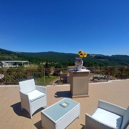 Апартаменти Terrazza Sul Cielo Bella Екстер'єр фото